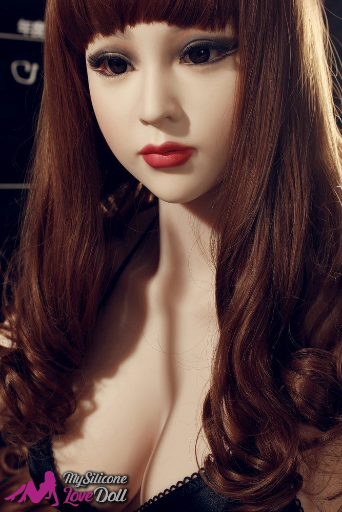 Face of INFLATABLE GIRL FRIEND-product of delhisextoystore Face of INFLATABLE GIRL FRIEND-product of delhisextoystore
